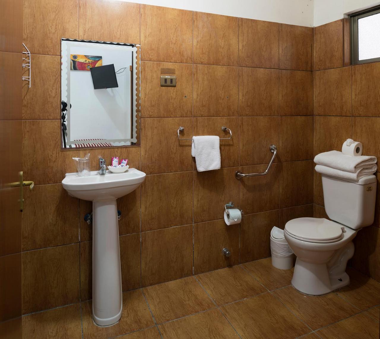 אריקה Hotel Samana מראה חיצוני תמונה