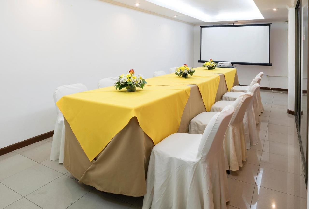 אריקה Hotel Samana מראה חיצוני תמונה